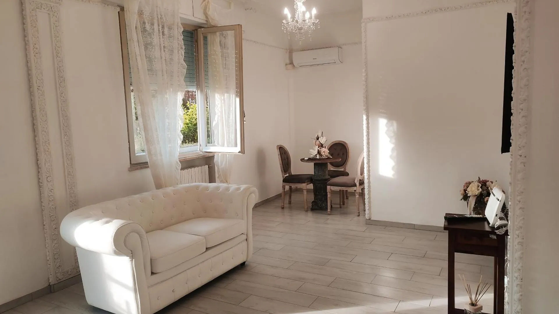 Villa Samy Montecatini Terme Tatil Evi